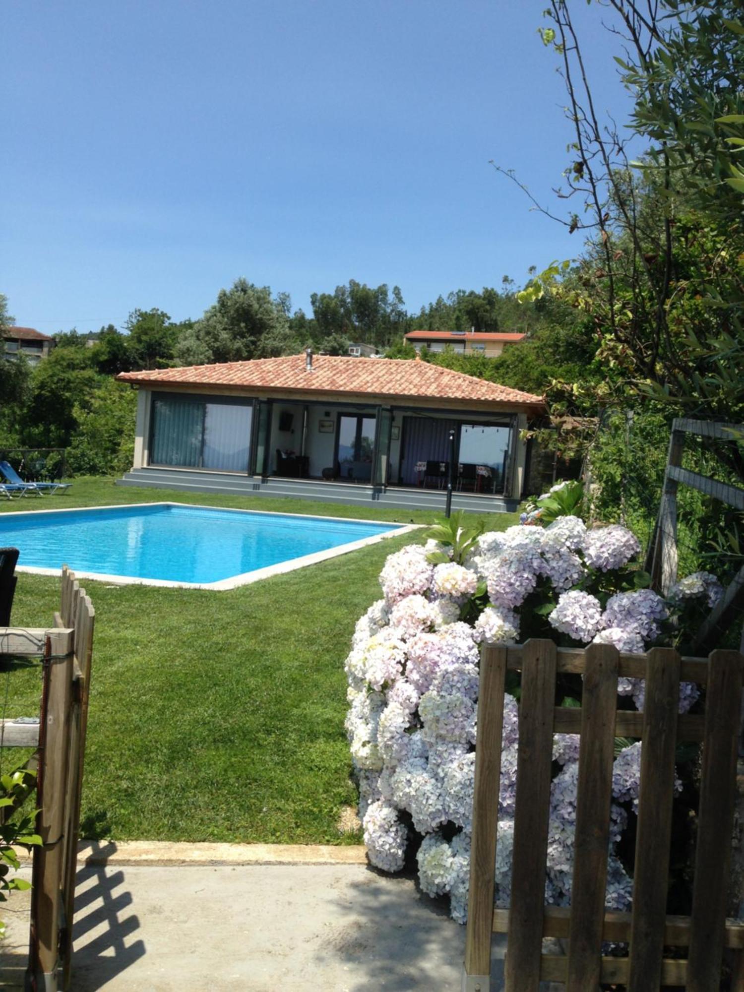 The Pool House Villa Longos Eksteriør billede